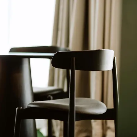 ホテル Septembar ポドゴリツァ