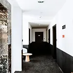 Septembar 4*