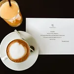 Septembar Hotel 4*